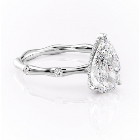 Pară - Inel de logodnă Bijou din aur Alb 14kt cu moissanite tăietură pară – Pietre laterale rafinată pentru profil înalt | Personalizează și configurează gratuit online