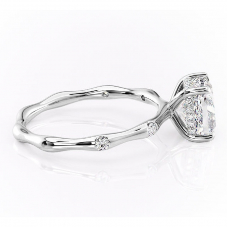 Inel de logodnă Bijou din aur Alb 14kt cu moissanite tăietură pernă – Pietre laterale rafinată pentru profil înalt | Personalizează și configurează gratuit online [1]