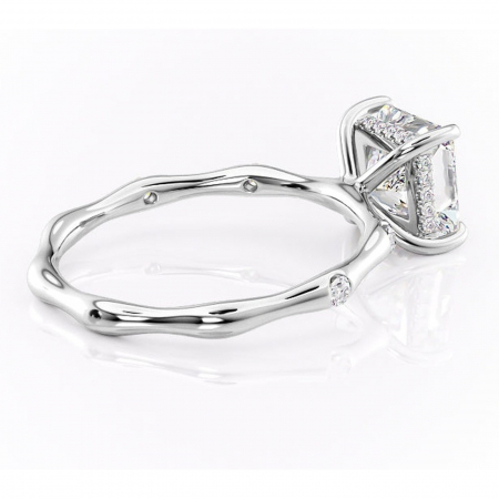 Inel de logodnă Bijou din aur Alb 14kt cu moissanite tăietură princess – Pietre laterale rafinată pentru profil înalt | Personalizează și configurează gratuit online [2]