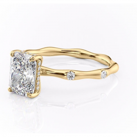 Inel de logodnă Bijou din aur Galben 18kt cu moissanite tăietură radiantă – Pietre laterale rafinată pentru profil înalt | Personalizează și configurează gratuit online [6]
