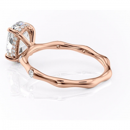 Inel de logodnă Bijou din aur Rose 14kt cu moissanite tăietură ovală – Pietre laterale rafinată pentru profil înalt | Personalizează și configurează gratuit online [4]
