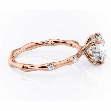 Inel de logodnă Bijou din aur Rose 14kt cu moissanite tăietură rotundă – Pietre laterale rafinată pentru profil înalt | Personalizează și configurează gratuit online [1]