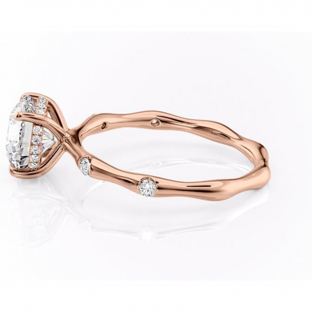 Inel de logodnă Bijou din aur Rose 14kt cu moissanite tăietură rotundă – Pietre laterale rafinată pentru profil înalt | Personalizează și configurează gratuit online [5]