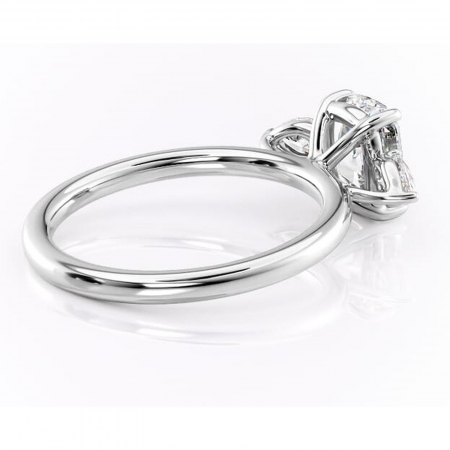 Inel de logodnă Blanche din aur Alb 14kt cu moissanite tăietură asscher – Montură cu trei pietre rafinată pentru profil înalt | Personalizează și configurează gratuit online [2]