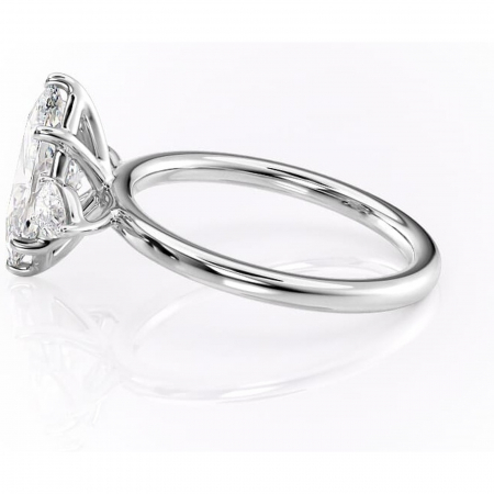 Inel de logodnă Blanche din aur Alb 14kt cu moissanite tăietură marquise – Montură cu trei pietre rafinată pentru profil înalt | Personalizează și configurează gratuit online [5]