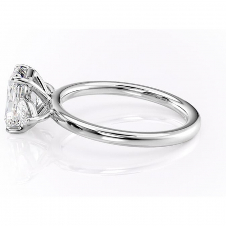 Inel de logodnă Blanche din aur Alb 18kt cu moissanite tăietură radiantă – Montură cu trei pietre rafinată pentru profil înalt | Personalizează și configurează gratuit online [5]