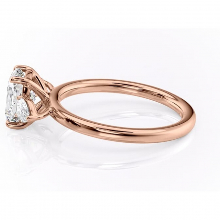 Inel de logodnă Blanche din aur Rose 14kt cu moissanite tăietură asscher – Montură cu trei pietre rafinată pentru profil înalt | Personalizează și configurează gratuit online [5]