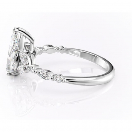 Inel de logodnă Bloom din aur Alb 14kt cu moissanite tăietură pară – Montură cu trei pietre rafinată pentru profil mediu | Personalizează și configurează gratuit online [5]