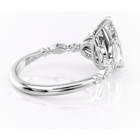 Inel de logodnă Bloom din aur Alb 14kt cu moissanite tăietură pară – Montură cu trei pietre rafinată pentru profil mediu | Personalizează și configurează gratuit online [2]