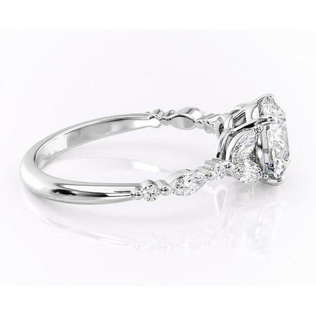 Inel de logodnă Bloom din aur Alb 14kt cu moissanite tăietură rotundă – Montură cu trei pietre rafinată pentru profil mediu | Personalizează și configurează gratuit online [1]