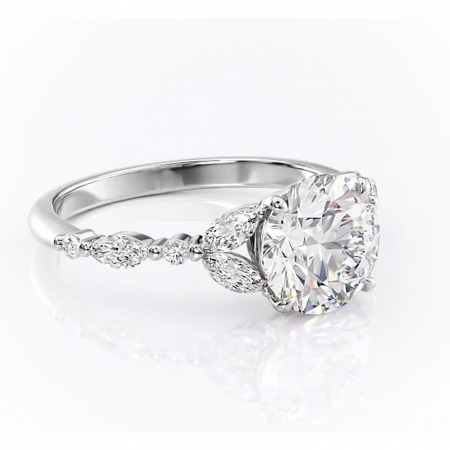 Accent - Inel de logodnă Bloom din aur Alb 14kt cu moissanite tăietură rotundă – Montură cu trei pietre rafinată pentru profil mediu | Personalizează și configurează gratuit online