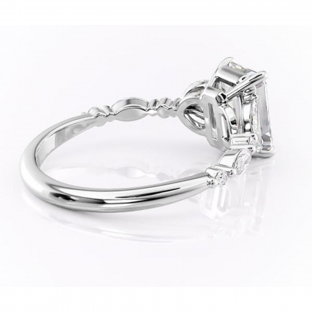 Inel de logodnă Bloom din aur Alb 14kt cu moissanite tăietură smarald – Montură cu trei pietre rafinată pentru profil mediu | Personalizează și configurează gratuit online [2]