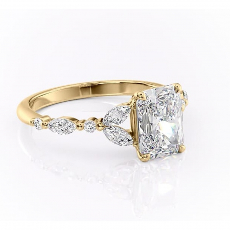 Radiantă - Inel de logodnă Bloom din aur Galben 18kt cu moissanite tăietură radiantă – Montură cu trei pietre rafinată pentru profil mediu | Personalizează și configurează gratuit online