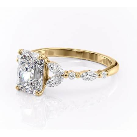 Inel de logodnă Bloom din aur Galben 18kt cu moissanite tăietură radiantă – Montură cu trei pietre rafinată pentru profil mediu | Personalizează și configurează gratuit online [6]