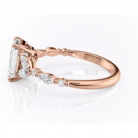 Inel de logodnă Bloom din aur Rose 14kt cu moissanite tăietură smarald – Montură cu trei pietre rafinată pentru profil mediu | Personalizează și configurează gratuit online [5]