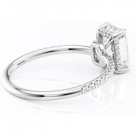 Inel de logodnă Brielle din aur Alb 14kt cu moissanite tăietură radiantă – Montură Kamellie joasă rafinată pentru profil jos | Personalizează și configurează gratuit online [2]