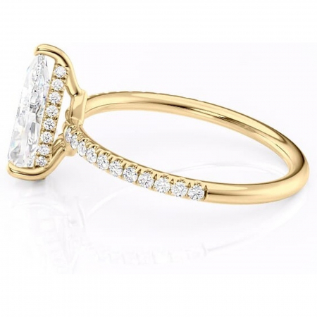Inel de logodnă Brielle din aur Galben 18kt cu moissanite tăietură pară – Montură Kamellie joasă rafinată pentru profil jos | Personalizează și configurează gratuit online [5]
