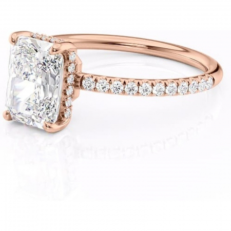 Inel de logodnă Brielle din aur Rose 14kt cu moissanite tăietură radiantă – Montură Kamellie joasă rafinată pentru profil jos | Personalizează și configurează gratuit online [6]