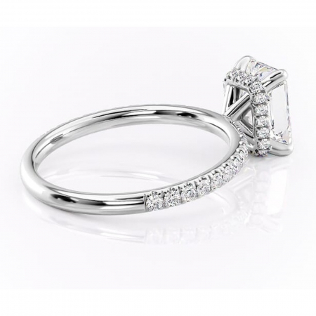 Inel de logodnă Briony din aur Alb 18kt cu moissanite tăietură radiantă – Montură pavé rafinată pentru profil înalt | Personalizează și configurează gratuit online [2]