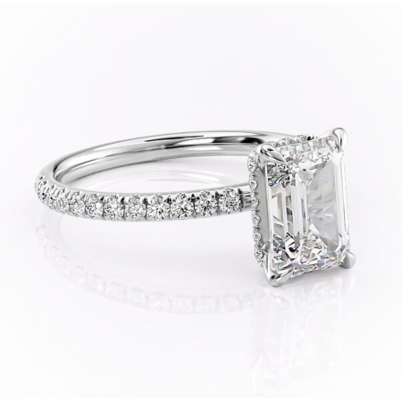 Smarald - Inel de logodnă Briony din aur Alb 14kt cu moissanite tăietură smarald – Montură pavé rafinată pentru profil înalt | Personalizează și configurează gratuit online