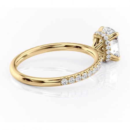 Inel de logodnă Briony din aur Galben 14kt cu moissanite tăietură pernă – Montură pavé rafinată pentru profil înalt | Personalizează și configurează gratuit online [2]