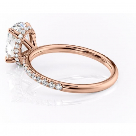 Inel de logodnă Briony din aur Rose 18kt cu moissanite tăietură ovală – Montură pavé rafinată pentru profil înalt | Personalizează și configurează gratuit online [4]