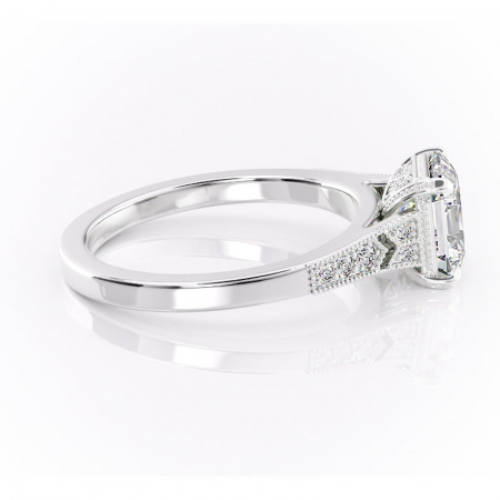 Inel de logodnă Caelia din aur Alb 14kt cu moissanite tăietură asscher – Pietre laterale rafinată pentru profil înalt | Personalizează și configurează gratuit online [1]