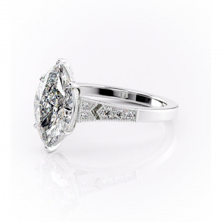 Inel de logodnă Caelia din aur Alb 14kt cu moissanite tăietură marquise – Pietre laterale rafinată pentru profil înalt | Personalizează și configurează gratuit online [6]