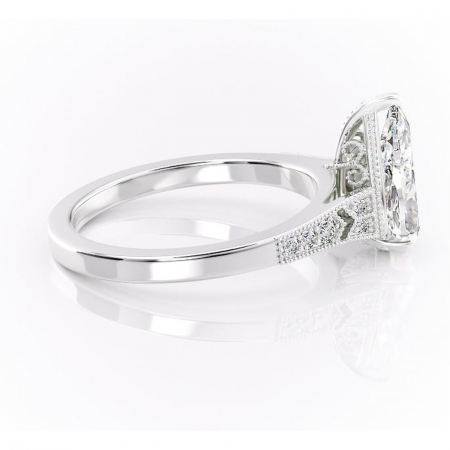 Inel de logodnă Caelia din aur Alb 14kt cu moissanite tăietură pară – Pietre laterale rafinată pentru profil înalt | Personalizează și configurează gratuit online [1]