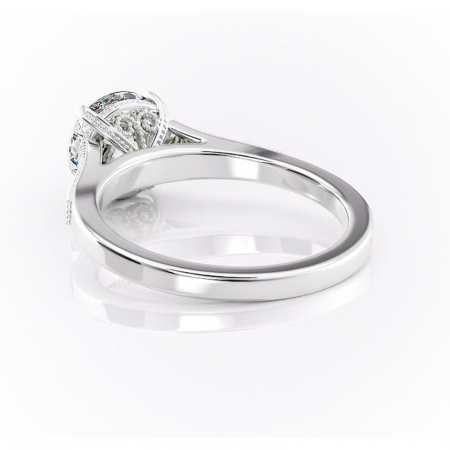 Inel de logodnă Caelia din aur Alb 14kt cu moissanite tăietură rotundă – Pietre laterale rafinată pentru profil înalt | Personalizează și configurează gratuit online [3]