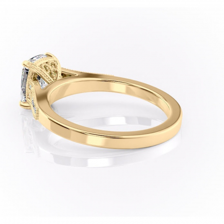 Inel de logodnă Caelia din aur Galben 14kt cu moissanite tăietură asscher – Pietre laterale rafinată pentru profil înalt | Personalizează și configurează gratuit online [4]