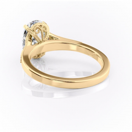 Inel de logodnă Caelia din aur Galben 18kt cu moissanite tăietură ovală – Pietre laterale rafinată pentru profil înalt | Personalizează și configurează gratuit online [3]