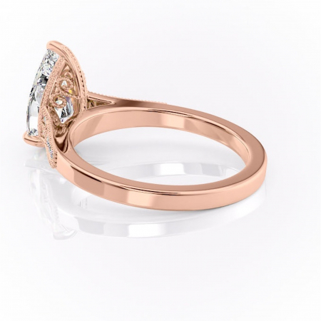 Inel de logodnă Caelia din aur Rose 14kt cu moissanite tăietură pară – Pietre laterale rafinată pentru profil înalt | Personalizează și configurează gratuit online [4]