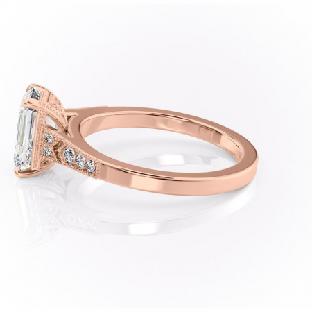 Inel de logodnă Caelia din aur Rose 14kt cu moissanite tăietură smarald – Pietre laterale rafinată pentru profil înalt | Personalizează și configurează gratuit online [5]