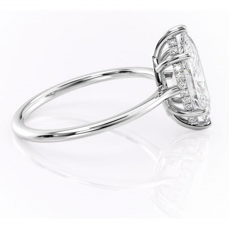 Inel de logodnă Camellia din aur Alb 14kt cu moissanite tăietură marquise – Solitar rafinată pentru profil jos | Personalizează și configurează gratuit online [1]