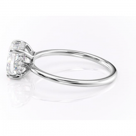 Inel de logodnă Camellia din aur Alb 18kt cu moissanite tăietură pernă – Solitar rafinată pentru profil jos | Personalizează și configurează gratuit online [5]