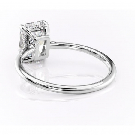 Inel de logodnă Camellia din aur Alb 14kt cu moissanite tăietură radiantă – Solitar rafinată pentru profil jos | Personalizează și configurează gratuit online [3]