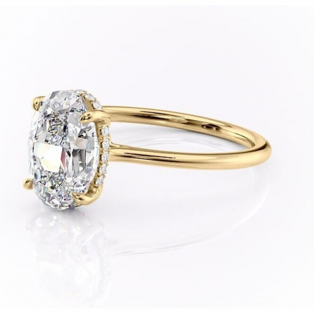 Inel de logodnă Camellia din aur Galben 18kt cu moissanite tăietură ovală – Solitar rafinată pentru profil jos | Personalizează și configurează gratuit online [6]