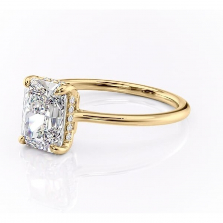 Inel de logodnă Camellia din aur Galben 18kt cu moissanite tăietură radiantă – Solitar rafinată pentru profil jos | Personalizează și configurează gratuit online [6]