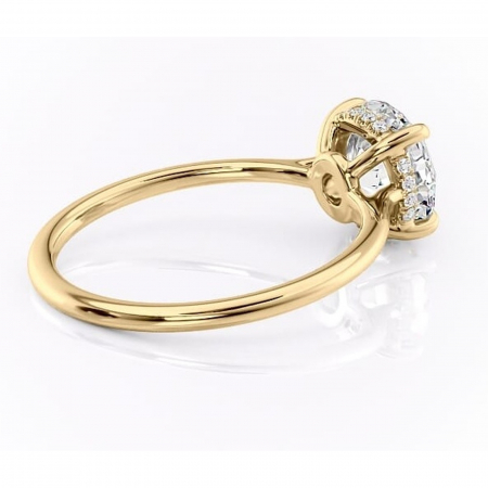 Inel de logodnă Camellia din aur Galben 14kt cu moissanite tăietură rotundă – Solitar rafinată pentru profil jos | Personalizează și configurează gratuit online [2]