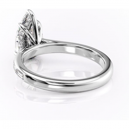 Inel de logodnă Catherine din aur Alb 14kt cu moissanite tăietură pară – Montură cu canal rafinată pentru profil înalt | Personalizează și configurează gratuit online [3]