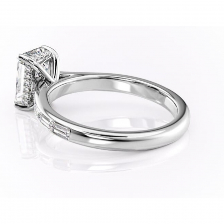 Inel de logodnă Catherine din aur Alb 18kt cu moissanite tăietură radiantă – Montură cu canal rafinată pentru profil înalt | Personalizează și configurează gratuit online [4]