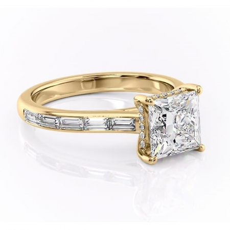 14K - Inel de logodnă Catherine din aur Galben 14kt cu moissanite tăietură princess – Montură cu canal rafinată pentru profil înalt | Personalizează și configurează gratuit online