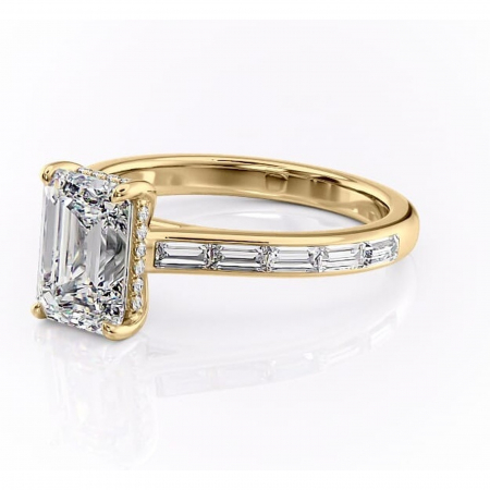 Inel de logodnă Catherine din aur Galben 14kt cu moissanite tăietură smarald – Montură cu canal rafinată pentru profil înalt | Personalizează și configurează gratuit online [6]