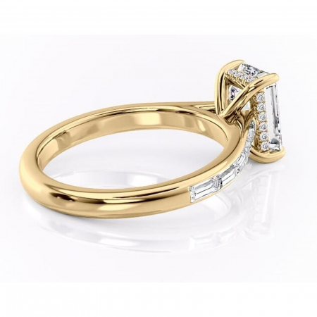 Inel de logodnă Catherine din aur Galben 14kt cu moissanite tăietură smarald – Montură cu canal rafinată pentru profil înalt | Personalizează și configurează gratuit online [2]