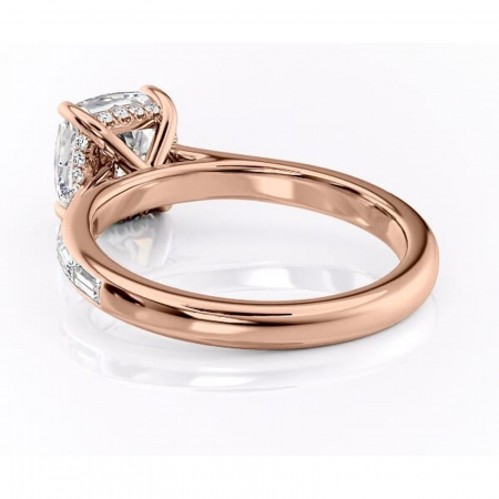 Inel de logodnă Catherine din aur Rose 14kt cu moissanite tăietură pernă – Montură cu canal rafinată pentru profil înalt | Personalizează și configurează gratuit online [3]