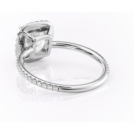 Inel de logodnă Celeste din aur Alb 14kt cu moissanite tăietură pernă – Halo rafinată pentru profil mediu | Personalizează și configurează gratuit online [3]