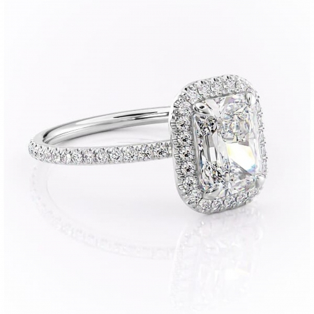 Alege forma Moissanit - Inel de logodnă Celeste din aur Alb 14kt cu moissanite tăietură radiantă – Halo rafinată pentru profil mediu | Personalizează și configurează gratuit online