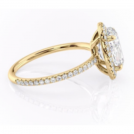 Inel de logodnă Celeste din aur Galben 14kt cu moissanite tăietură ovală – Halo rafinată pentru profil mediu | Personalizează și configurează gratuit online [1]