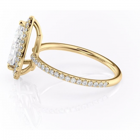 Inel de logodnă Celeste din aur Galben 14kt cu moissanite tăietură pară – Halo rafinată pentru profil mediu | Personalizează și configurează gratuit online [5]